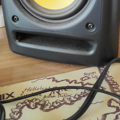KRK RP-5 Rokit G2 2-Way 5" Active Studio Monitors (Pair) 2009 - 2013 - Black image 1