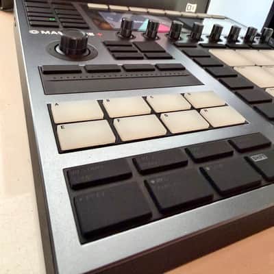 Native Instruments Maschine Plus Standalone Production System – Excellent Condition – Full Software License Included image 3