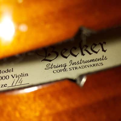 Becker Model 100 size 1/4 violin. Romania, Very Good Condition image 7