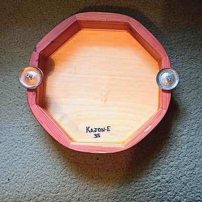 PaulE Drums 'Kajon-E' Handheld Cajon Cedar with Baltic Birch ply top with tote bag image 2
