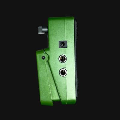 Behringer SF400 Super Flanger Ultimate Flanger Effects Pedal image 2