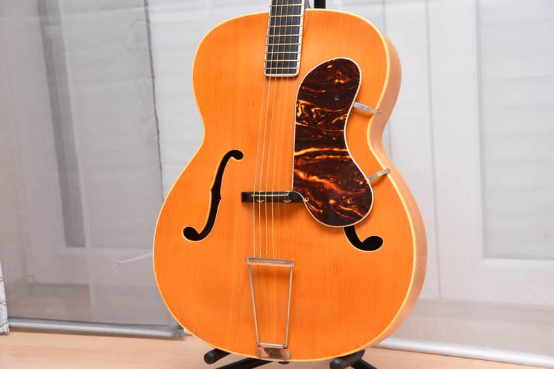 Höfner Archtop – 1960s German Vintage Jazz Guitar / Gitarre image 1