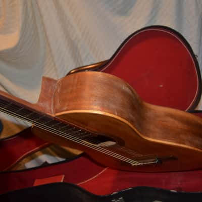 casa parramon classical guitar natural image 14