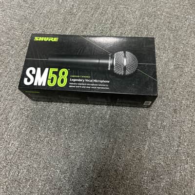 Shure SM58 Handheld Cardioid Dynamic Microphone 1984 - Present - Black