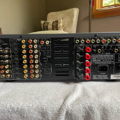 NAD T752 AV Surround Sound Receiver image 3