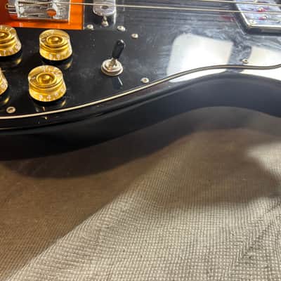 Eastwood Magnum Electric Bass Guitar Sunburst image 4