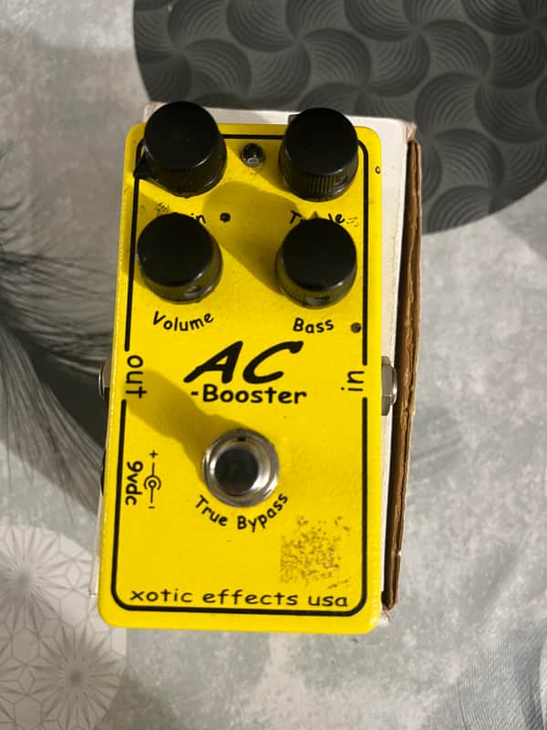 Xotic AC Booster 2007 - 2020 - Yellow image 1