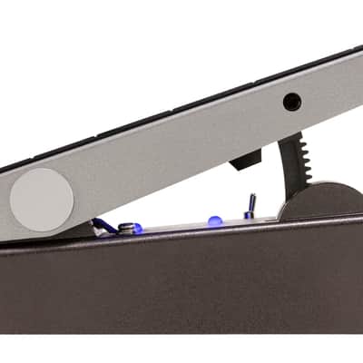 023-4556-000 Fender TREAD-LIGHT™ Volume/Expression Pedal image 4