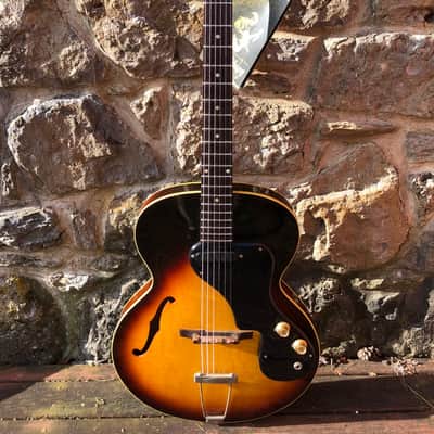 Gibson ES-120T 1964 - Sunburst image 2