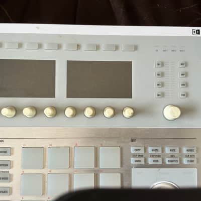 Native Instruments Maschine Studio 2010s - White image 6