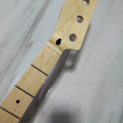 Left-Handed Reverse Headstock TL Jazz Bass Guitar Neck with Maple Fingerboard, 20-Frets
