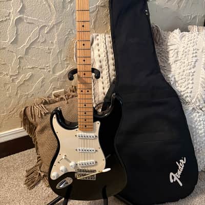 Fender Classic Series '60s Stratocaster with Rosewood Fretboard 1999 - 2016 - Black image 6