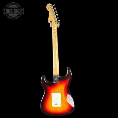Fender Custom Shop 1963 Stratocaster Journeyman Relic Chocolate 3 Tone Sunburst AAA Maple Neck w/case CZ588787 image 7
