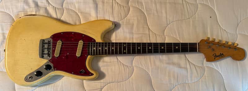 Fender Musicmaster with Rosewood Fretboard 1965 Sunburst