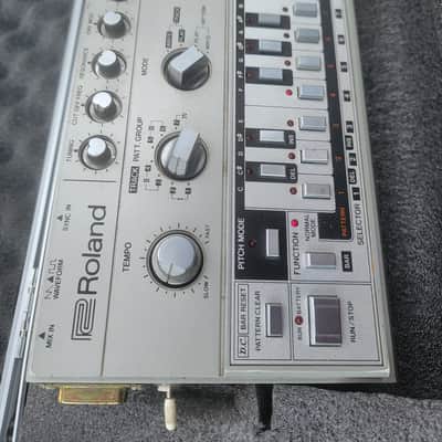 Roland TB-303 Bassline Synthesizer Module 1981 - 1984 - Silver image 3