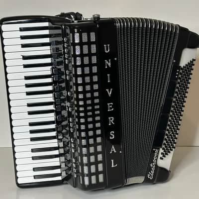 Universal Electrovox Fullsize Piano Accordion LMM (41 key / 120 Bass) W/ Case image 1