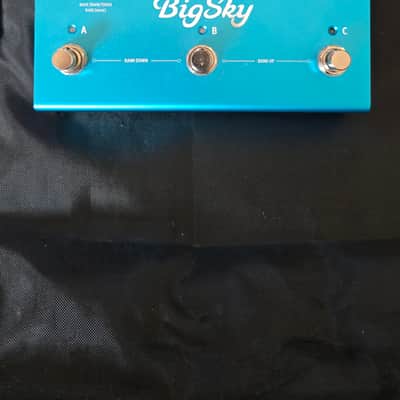 Strymon Big sky 2025 - Blue image 1