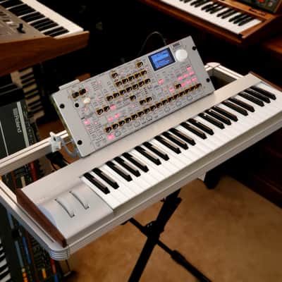 MUST SEE!!! KORG RADIAS KEYBAORD FULLY SERVICED AND IN AMAZING CONDITION!