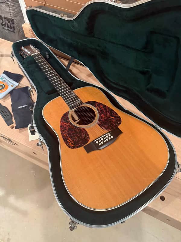 Martin Standard Series D12-28 (2005 - 2017) | Reverb