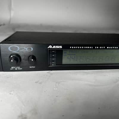Alesis Quadraverb Q20 - 20 Bit Multi Effect Processor image 1