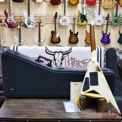 2026 Jackson USA Custom Shop Randy Rhoads RR-2H Floyd Rose Heavy Relic Vanilla Shake Over 3 Tone Burst 7.60 lbs image 11