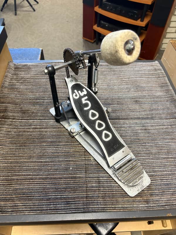 DW 5000 Single Bass Drum Pedal (Early Version) image 1