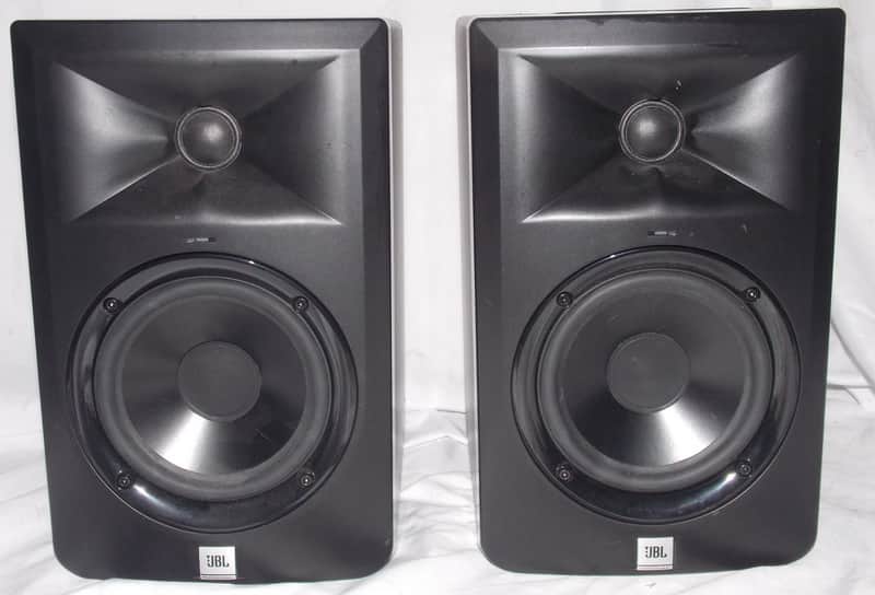 JBL LSR305 2-Way Active Studio Monitors (Pair) 2010s - Black image 1