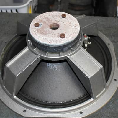 Peavey 15" Scorpion S-15825/8 ohm image 1