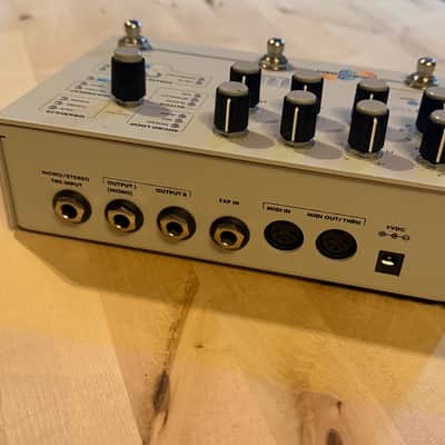 Hologram Electronics Microcosm 2020 - Present - White image 3