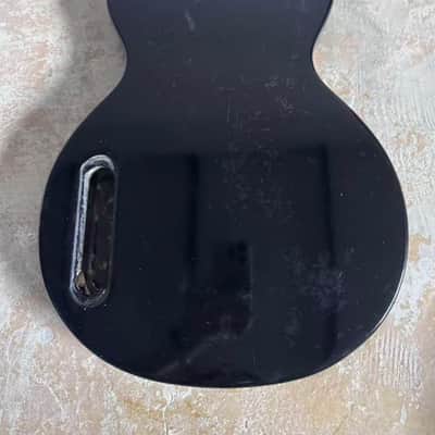 Black W Guitar Basswood Body Single Cut image 3