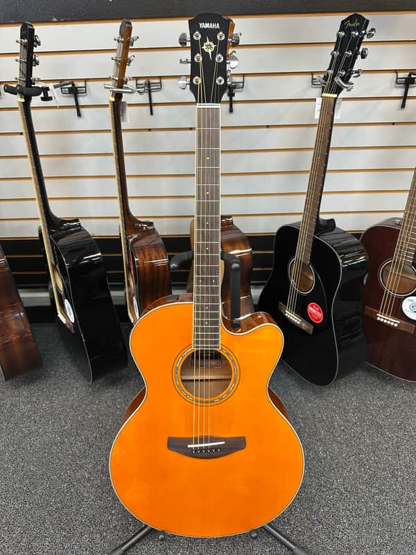 Yamaha Medium Jumbo Cutaway Acoustic Electric Guitar CPX600 Vintage Tint Finish image 1