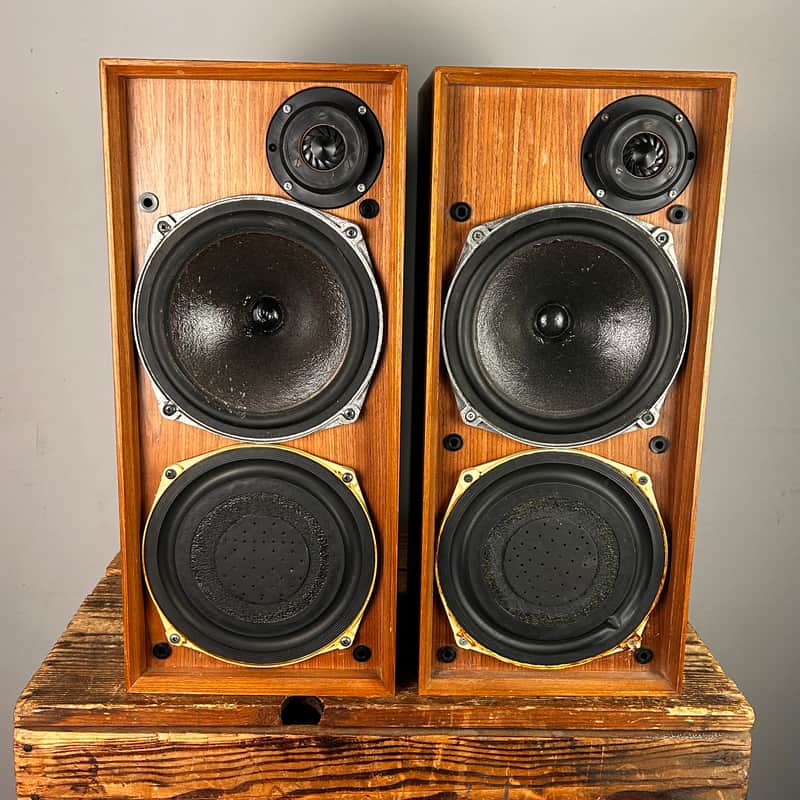 Celestion Ditton 15 1969 - Walnut | Reverb