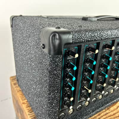 Peavey XR600C 6 Channel Mixer Amp - Black image 5