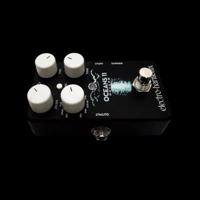 Electro-Harmonix Oceans 11 Reverb 2018 - Present - Black X7103 image 4