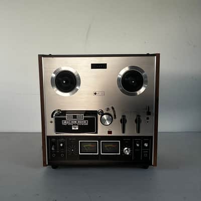 Akai GX-210D 1/4" 4-Track 2-Channel Tape Recorder 1973 - 1977 - Silver image 1