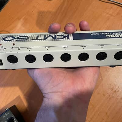 KORG KMT 60 MIDI THRU BOX image 2