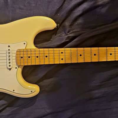 Fender  Stratocaster  1994 - Bone white image 3