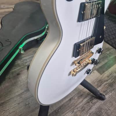 Immagine Epiphone Les Paul Custom 2020 - Present - Alpine White - 3