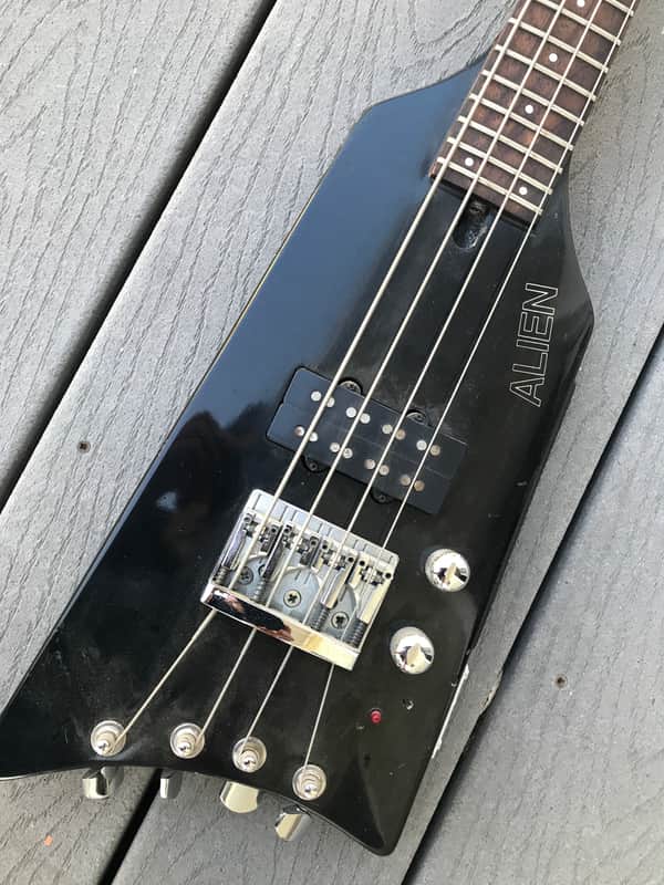 Hondo Alien Headless Bass 80's Black image 1