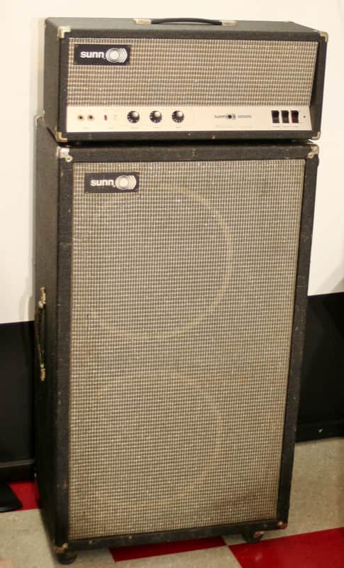 1970s SUNN Sonaro bass amp w/ 2-15 cabinet image 1