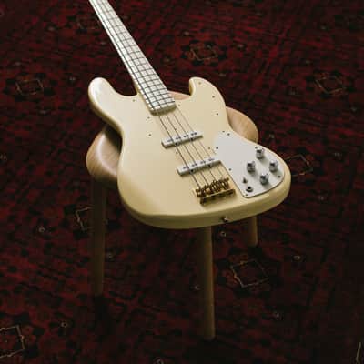 🇯🇵 1989 Fender Order Made JB75-900 Jazz Bass, Fully Painted White, Matching Headstock, Gold Hardware, FujiGen image 7