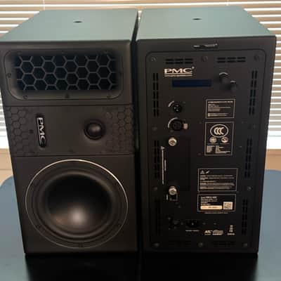PMC6 Powered Studio Monitors - (pair) image 3