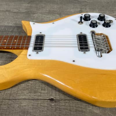 Rickenbacker 450/12 1974 - Mapleglo - Previously Owned by Glenn Cornick of Jethro Tull! image 5