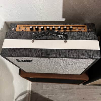 Supro 1695T Black Magick 25-Watt 1x12" Guitar Combo 2016 - Present - Black Rhino image 2