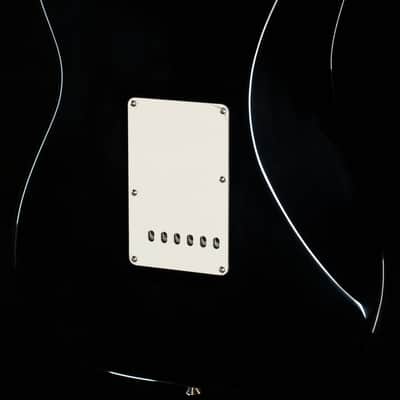 Fender American Vintage II 1957 Stratocaster Maple Fingerboard Black (531) image 2
