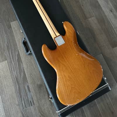 Fender MJT Fretless Jazz Bass 2014-2020 - Natural Relic image 6