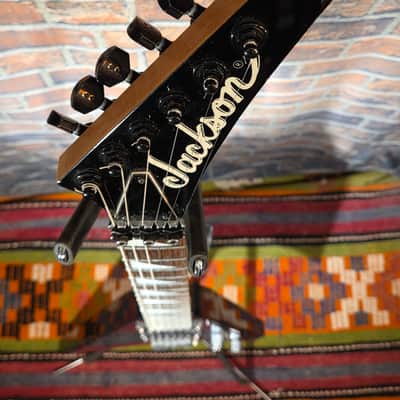 Jackson Pro Series RR3 Rhoads Black w/ Jackson HSC, Mirror Pickguard,  & Duncan Designed Invader Humbuckers image 4