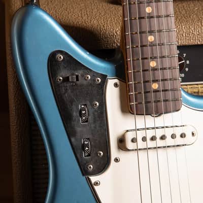 Music City Bridge Numbered Roller Knobs with Fender Bracket, for Jazzmaster image 2
