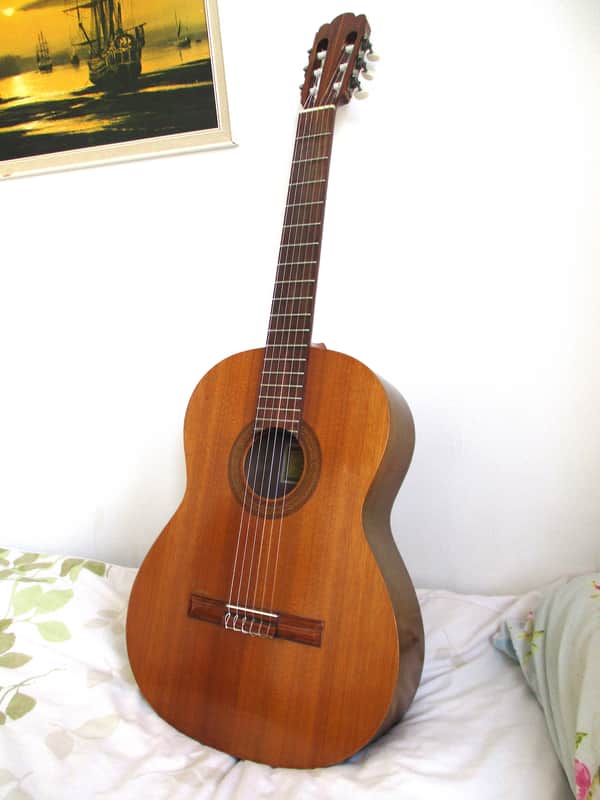 Aria  550 vintage classical guitar Japan  bone nut and saddle amazing tone,  player &  new set-up image 1