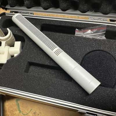 Sennheiser MKH 8000 Shotgun Microphone - Mint In Case! image 2